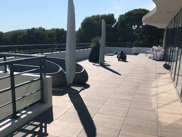 Entreprise rénovation Antibes etanchéité sur plot
